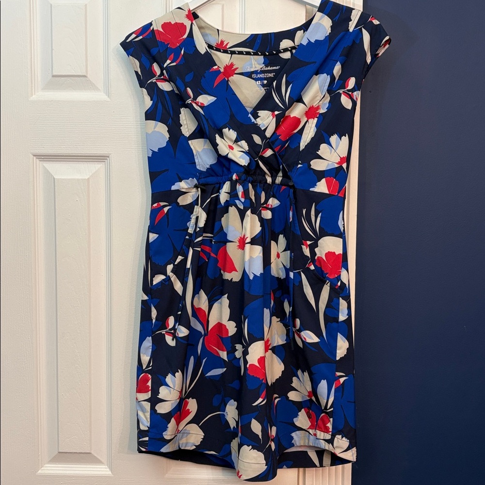 Tommy Bahama Alicia Flower Island Zone Dress - size XS - Picture 4 of 4